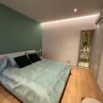 Appartement Chic With New Bazaar View Tirana