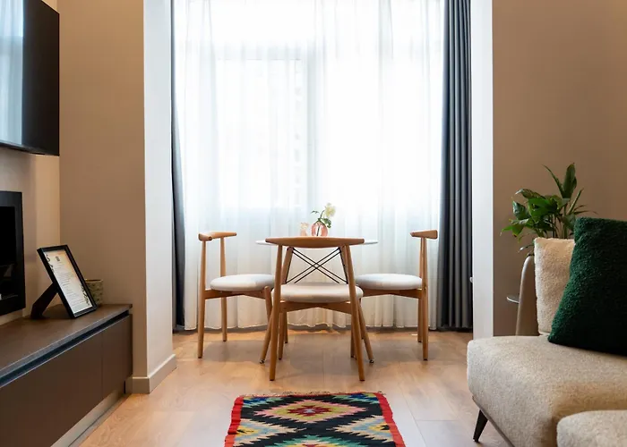 Chic With New Bazaar View * Tirana