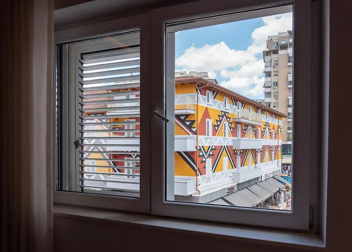 Chic With New Bazaar View * Tirana