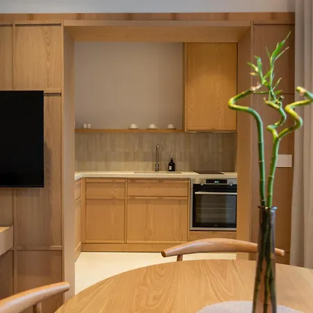 公寓 Chic With New Bazaar View 地拉那