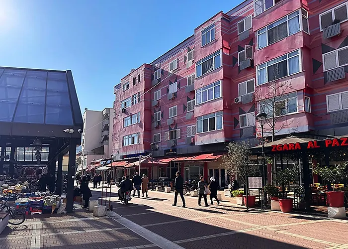 アパート Chic With New Bazaar View *