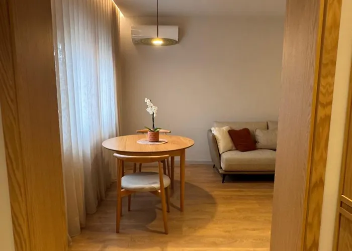 Appartement Chic With New Bazaar View Tirana