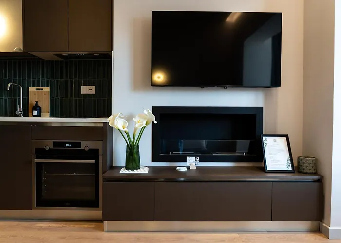 Chic With New Bazaar View * Tirana