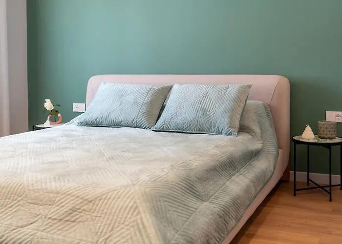 Appartement Chic With New Bazaar View